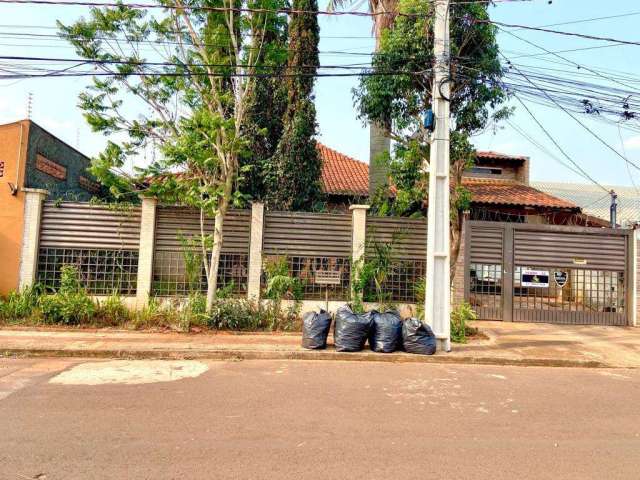 Casa para Venda em Campo Grande, Bairro Seminário, 4 dormitórios, 4 suítes, 5 banheiros, 2 vagas