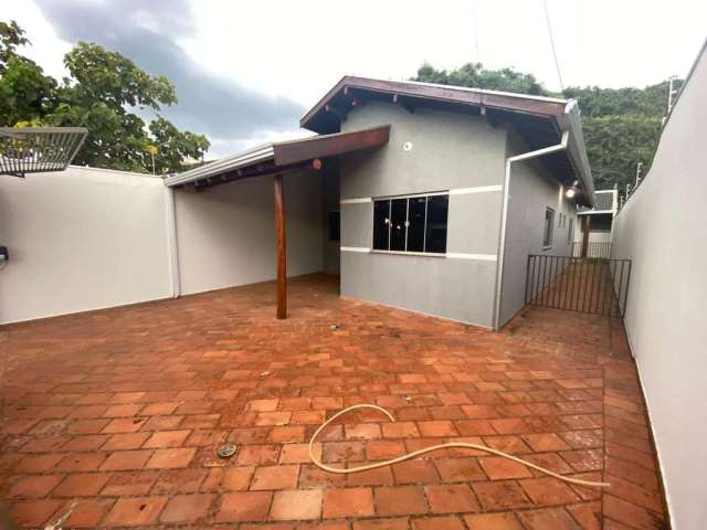 Casa para Venda em Campo Grande, Vila Neusa, 3 dormitórios, 2 banheiros, 2 vagas