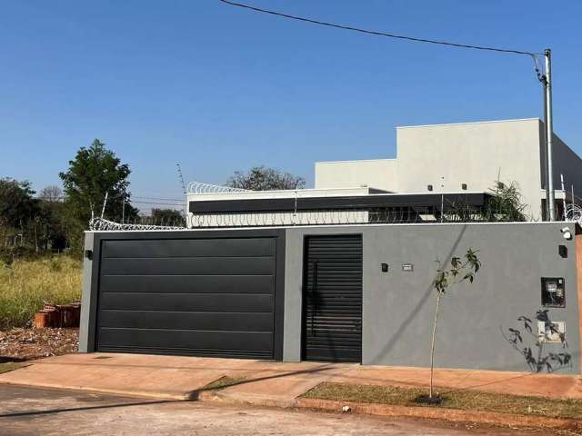 Casa para Venda em Campo Grande, Vila Nasser, 3 dormitórios, 1 suíte, 3 banheiros, 2 vagas