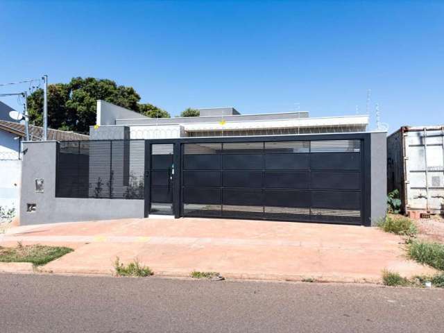 Casa para Venda em Campo Grande, São Francisco, 3 dormitórios, 1 suíte, 3 banheiros, 2 vagas