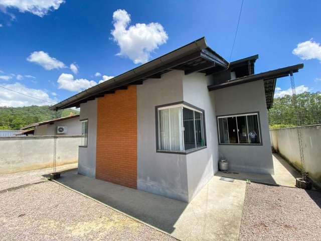 Casa à venda, 2 quartos, 1 suíte, Volta Grande - Brusque/SC