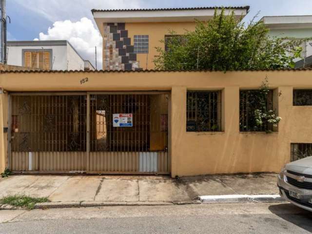 Sobrado para venda com 4 quartos, 212m²