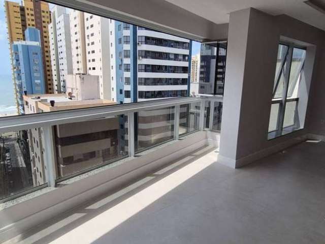 Apartamento com 4 suítes, churrasqueira a carvão e 3 vagas na avenida brasil no olimpia residence em balneário camboriú