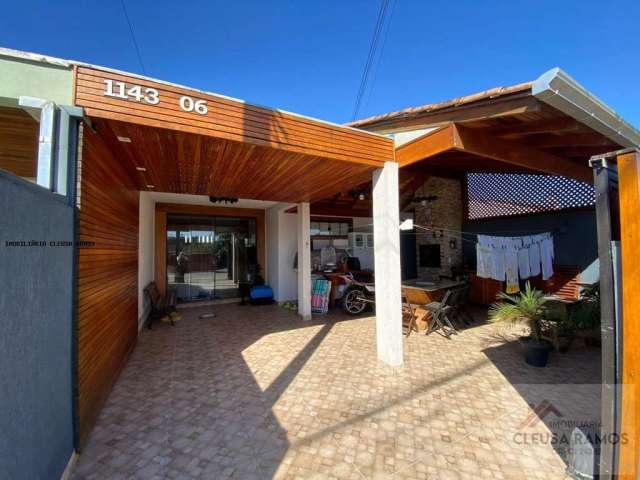 Casa para Venda em Guaratuba, Cohapar, 2 dormitórios, 1 banheiro, 2 vagas