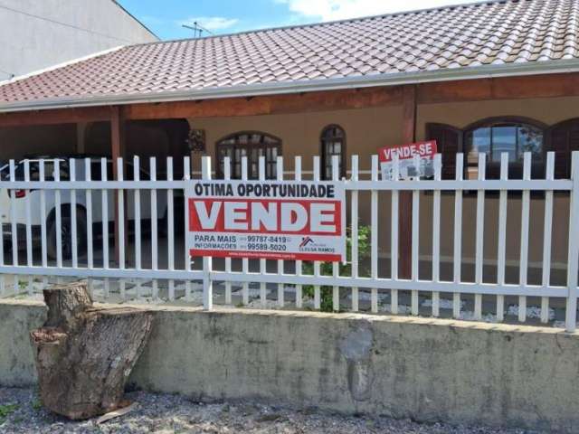 Excelente casa a venda em Guaratuba-PR.