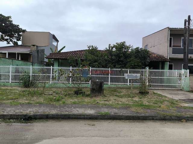 Casa próxima ao mar Grajaú Pontal PR