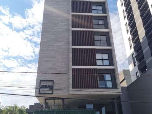 Imperdível cobertura de luxo em Anita Garibaldi, Joinville-SC: 3 quartos, 3 suítes, 2 salas, 2 banheiros, 136m².