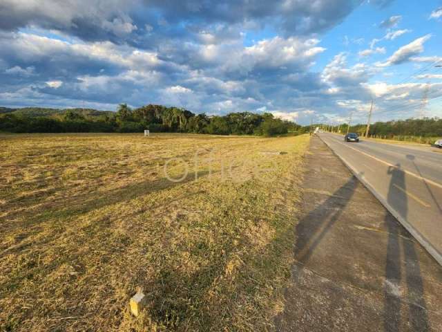 Terreno Comercial à Venda em Joinville-SC, Bairro Nova Brasília: 20,25m² de Oportunidade Imperdível!