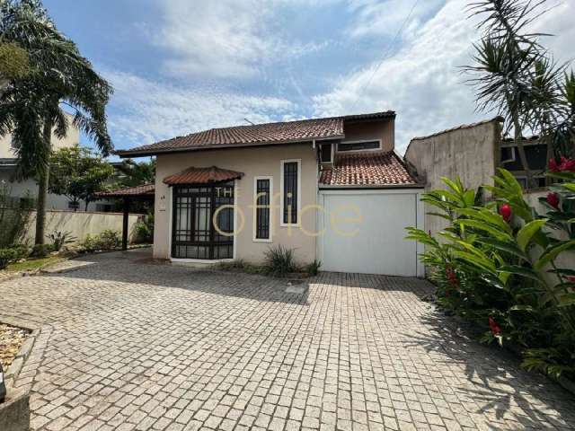 Casa com 3 dormitórios à venda, 130 m² por r$ 780.000,00 - comasa - joinville/sc