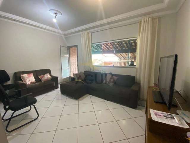 Casa em condomínio fechado com 3 quartos à venda na Rua Aquiras, 43, Parque Xangri-Lá, Contagem por R$ 445.000