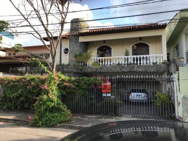 Casa em condomínio fechado com 4 quartos à venda na Gumercinho Couto e Silva, 10, Itapoã, Belo Horizonte por R$ 950.000