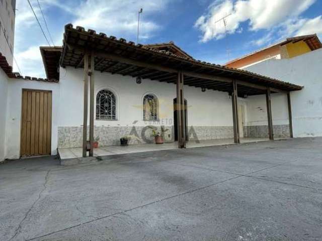 Casa em condomínio fechado com 3 quartos à venda na Reynaldo Smith Camargo, 300, Santa Amélia, Belo Horizonte por R$ 700.000