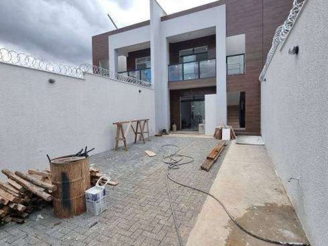 Casa em condomínio fechado com 2 quartos à venda na Rua Orlando Lima Melo, 768, Parque Xangri-Lá, Contagem por R$ 485.000