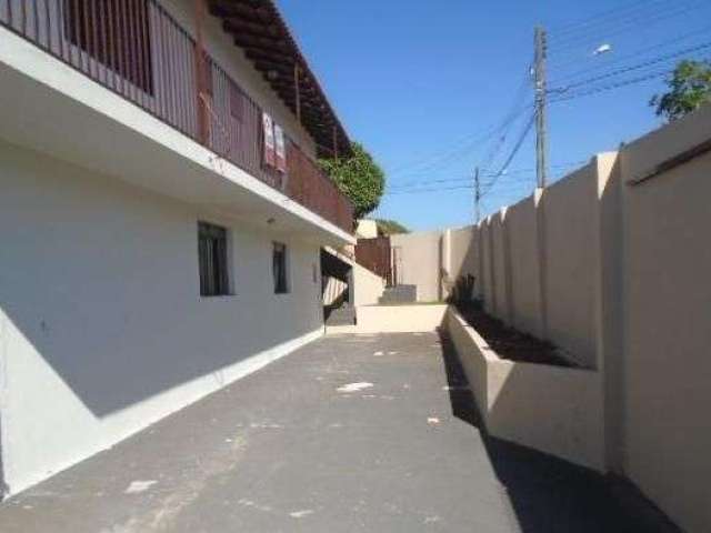 Casa com 3 dormitórios à venda, 294 m² por R$ 690.000,00 - Centro Cívico - Londrina/PR