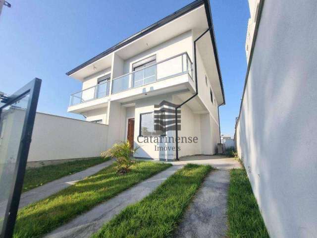 Sobrado com 3 dormitórios à venda, 107 m² por R$ 550.000,00 - Nova Palhoça - Palhoça/SC