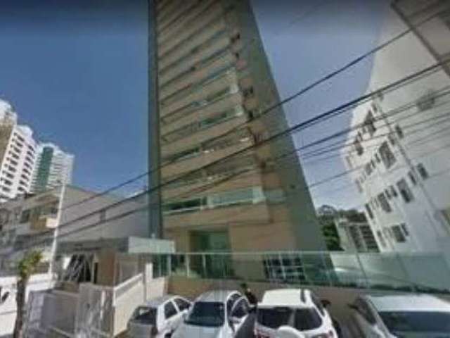 Apartamento com 101 m², 2 suítes, sala integrada varanda, nascente, duas vagas no Edifício Gilberto Machado na 8 de Dezembro vender Graça