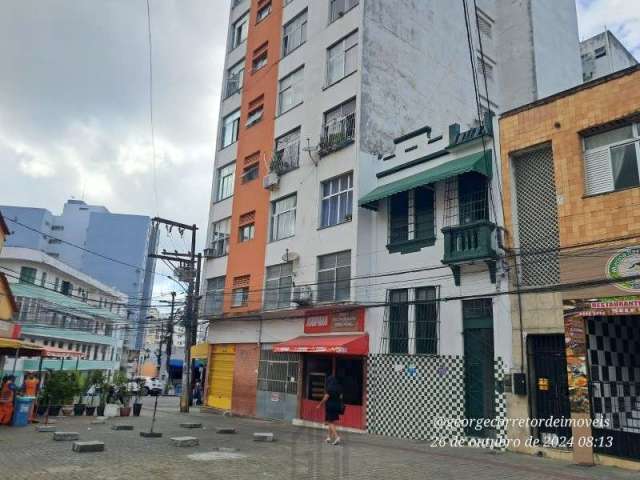 Apartamento, quarto, suíte, sala, dependência completa, medindo 54,24 m², nascente, sétimo andar, vista livre no Edifício Tani, precisando reforma