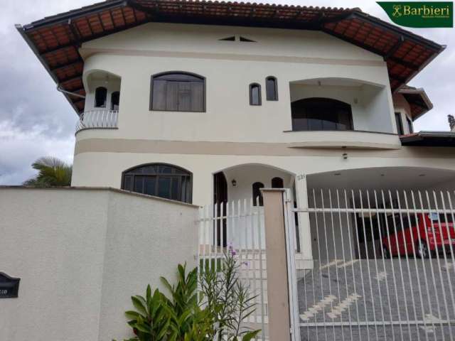 Casa com 4 quartos à venda no Garcia, Blumenau , 242 m2 por R$ 1.900.000