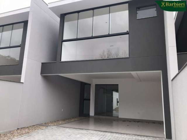 Casa com 3 quartos à venda no Velha, Blumenau , 142 m2 por R$ 670.000