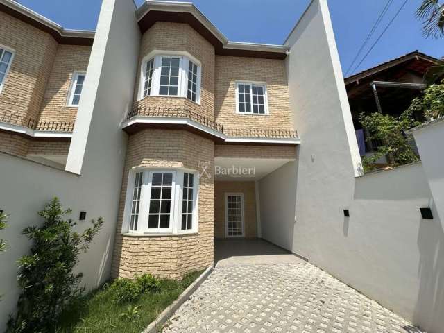 Casa com 3 quartos à venda em Água Verde, Blumenau , 136 m2 por R$ 750.000