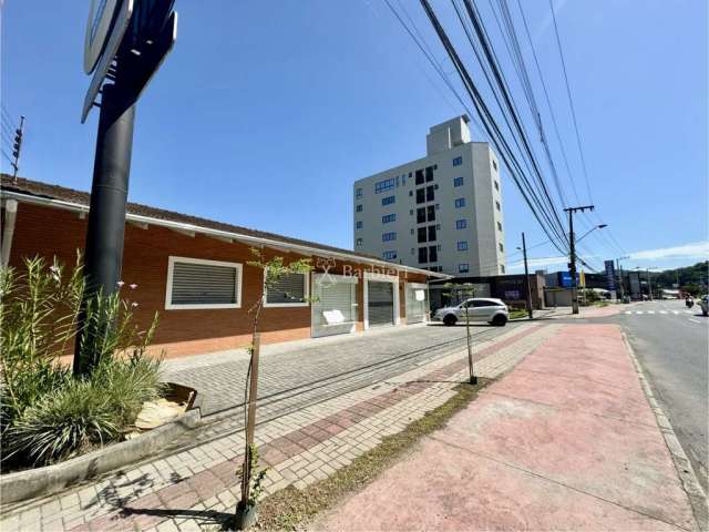 Sala comercial com 4 salas para alugar no Ponta Aguda, Blumenau , 175 m2 por R$ 4.800