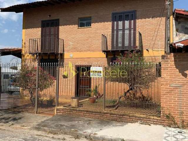 Casa à venda 3 Quartos, 1 Suite, 2 Vagas, 159.74M², São Benedito, Pindamonhangaba - SP