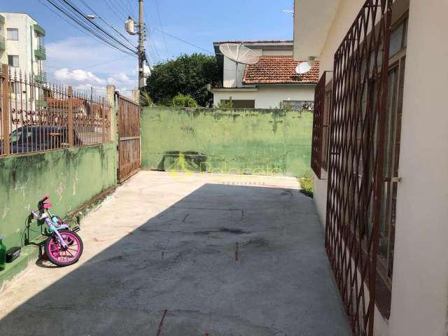 Casa à venda 5 Quartos, 1 Suite, 8 Vagas, 320M², Jardim Cristina, Pindamonhangaba - SP