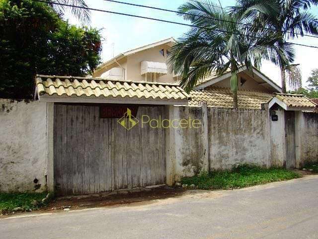 Casa à venda 3 Quartos, 1 Vaga, Pedrinha, Guaratinguetá - SP