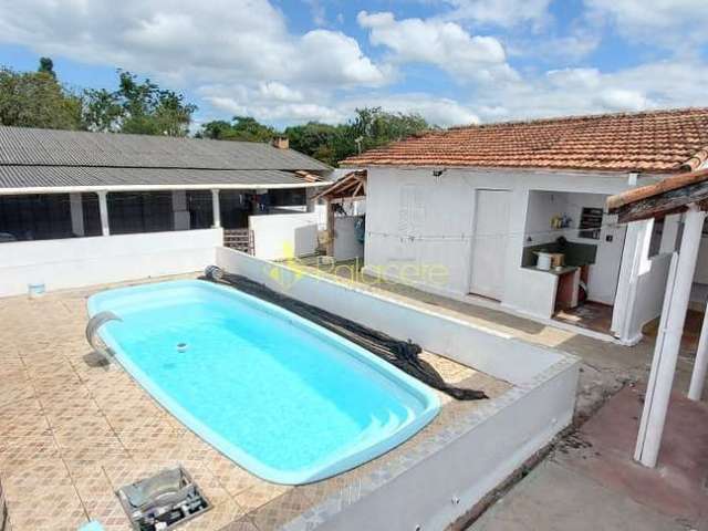 Casa à venda 3 Quartos, 370M², Centro, Pindamonhangaba - SP