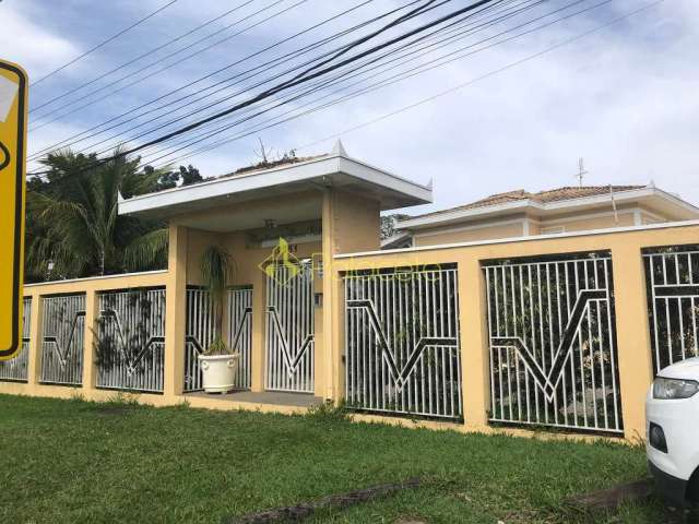 Casa à venda 3 Quartos, 1 Suite, 2 Vagas, 183.03M², Socorro, Pindamonhangaba - SP | Rodovia Amador