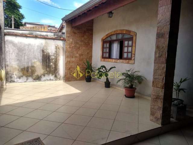 Casa à venda 3 Quartos, 1 Suite, 2 Vagas, 250M², Vila Menino Jesus, Caçapava - SP