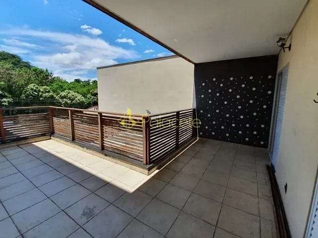 Casa à venda 3 Quartos, 2 Suites, 3 Vagas, Residencial Mombaça, Pindamonhangaba - SP