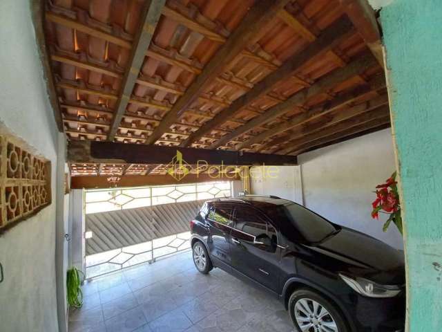 Casa à venda 2 Quartos, 2 Vagas, 125M², Residencial Maricá, Pindamonhangaba - SP