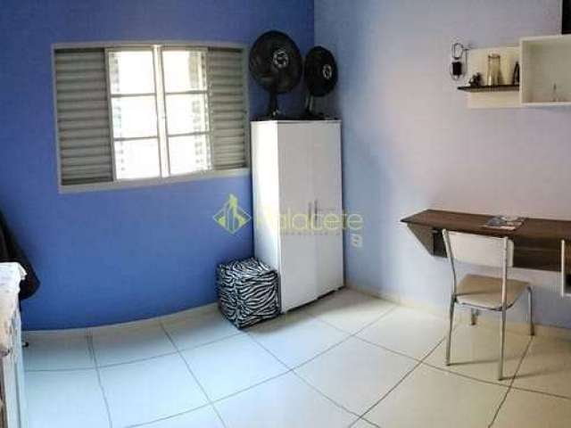 Casa à venda 3 Quartos, 1 Suite, 2 Vagas, 130M², Jardim Liete, Taubaté - SP