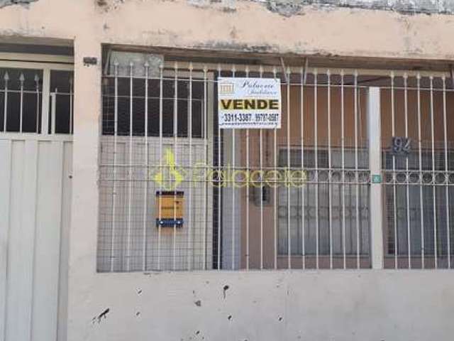 Casa à venda 2 Quartos, 2 Vagas, 199.3M², Chácara Tropical, Potim - SP