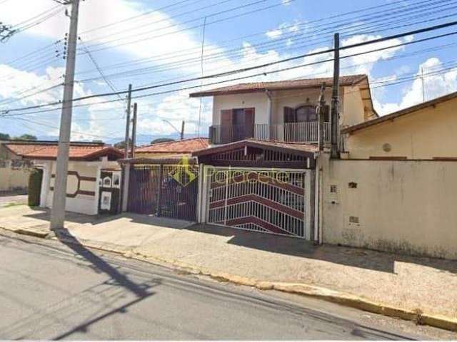 Casa à venda 3 Quartos, 2 Vagas, 176.5M², Santana, Pindamonhangaba - SP