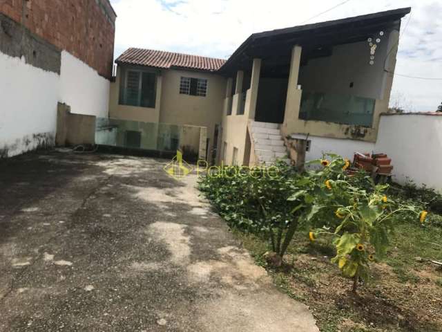 Casa à venda 3 Quartos, 250M², Residencial Maricá, Pindamonhangaba - SP