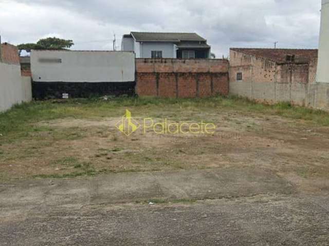 Terreno à venda 1 Quarto, 300M², Cidade Nova, Pindamonhangaba - SP