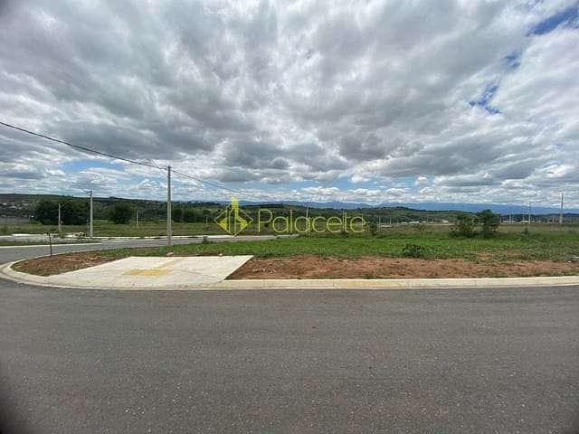 Terreno à venda 258M², Fazenda Itapecerica, Taubaté - SP