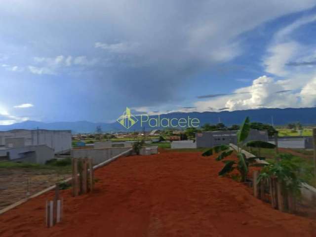 Terreno à venda 210M², Residencial e Comercial Cidade Jardim, Pindamonhangaba - SP