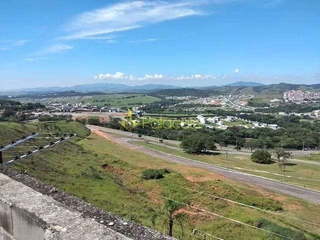 Casa à venda 3 Quartos, 2 Suites, 2 Vagas, 814M², Caixa D'água, Taubaté - SP | Campos do Conde Taub