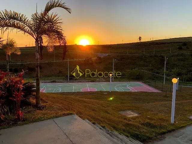 Casa à venda 3 Quartos, 2 Suites, 2 Vagas, 814M², Caixa D'água, Taubaté - SP | Campos do Conde Taub