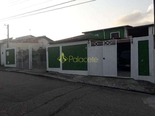 Casa à venda 5 Quartos, 6 Vagas, 300M², Esplanada Independência, Taubaté - SP