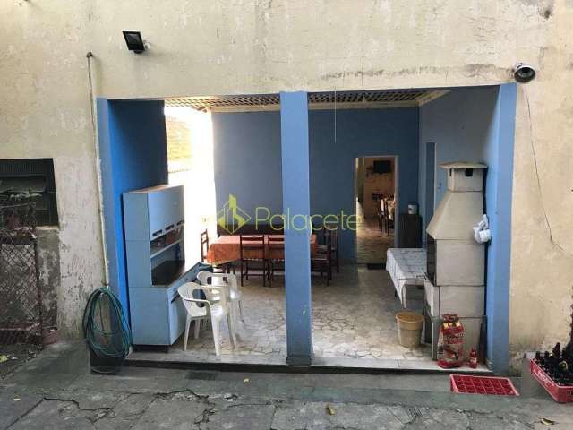 Casa à venda 3 Quartos, 1 Suite, 5 Vagas, 391.5M², Centro, Aparecida - SP