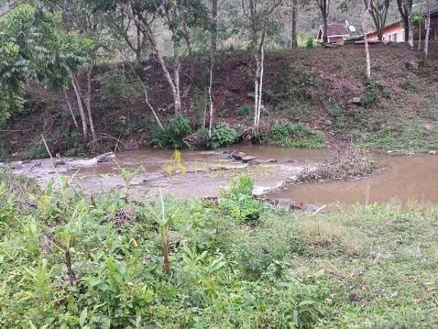 Chácara à venda 3 Quartos, 4 Vagas, 10000M², Ribeirão Grande, Pindamonhangaba - SP