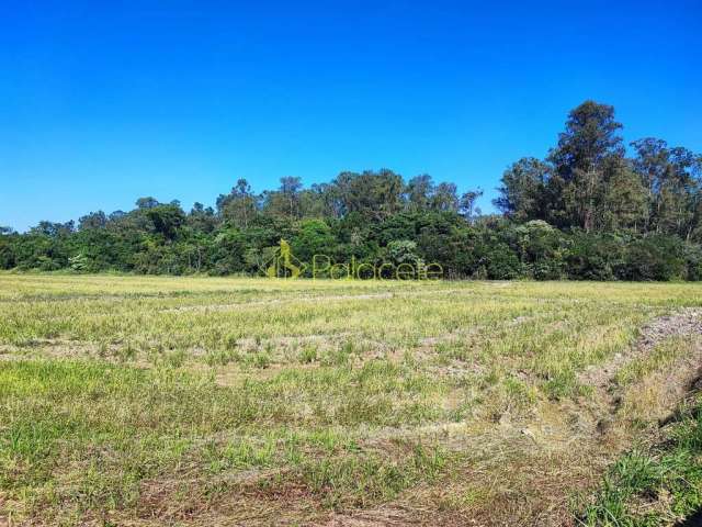 Chácara à venda 24500M², Bom Sucesso, Pindamonhangaba - SP