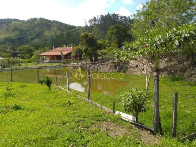 Chácara à venda 3 Quartos, 31573.76M², Centro, Monteiro Lobato - SP