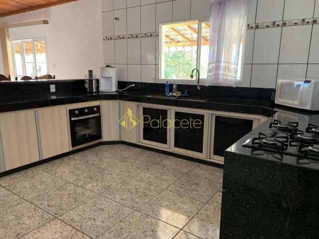 Chácara à venda 3 Quartos, 1 Suite, 3 Vagas, 1086.86M², Mandú, Pindamonhangaba - SP