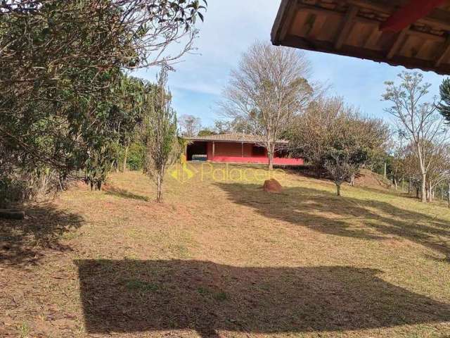 Chácara à venda 2 Quartos, 4 Vagas, 24000M², Pouso Frio, Pindamonhangaba - SP