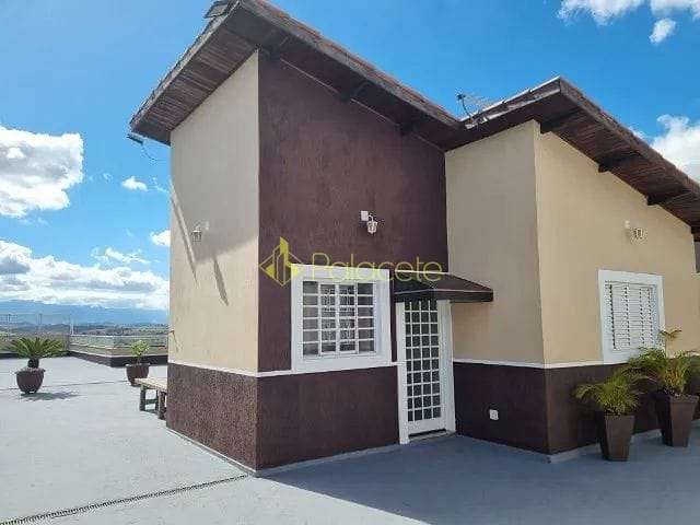 Comercial à venda e locação 1 Quarto, 6 Vagas, 360M², COOPEMI, Guaratinguetá - SP